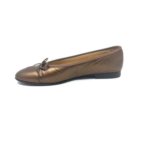 Chanel Metallic Bronze Leather Ballet Flats | CC Logo Ballerinas Size 37 | 6.5 - Picture 2 of 12